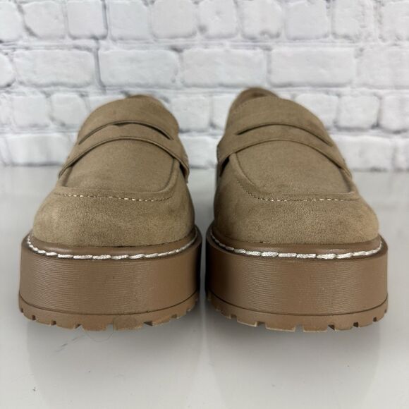 Torrid Lug Sole Penny Loafers Platform Shoes in Tan Faux Suede Women Size 7 WW - Picture 4 of 12